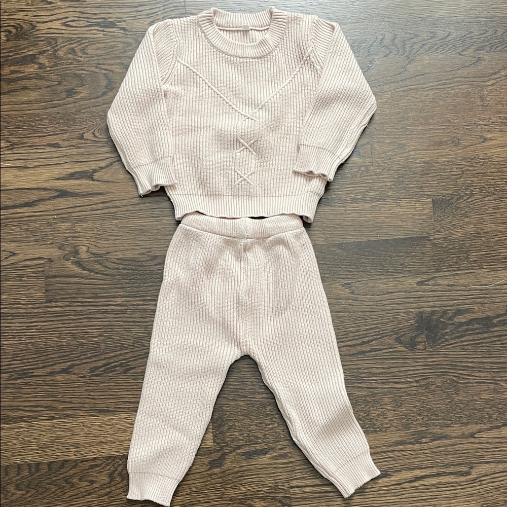 SHEIN Knit Sweater and Pants Set Cream Color Size 90